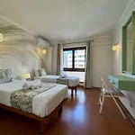 Charming 2 With Pool By Homing * 빌라모라