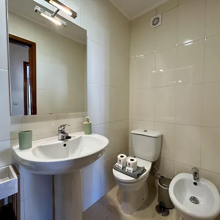 Charming 2 With Pool By Homing Apartman *